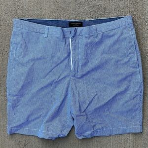 Banana Republic Seersucker Shorts Size 38